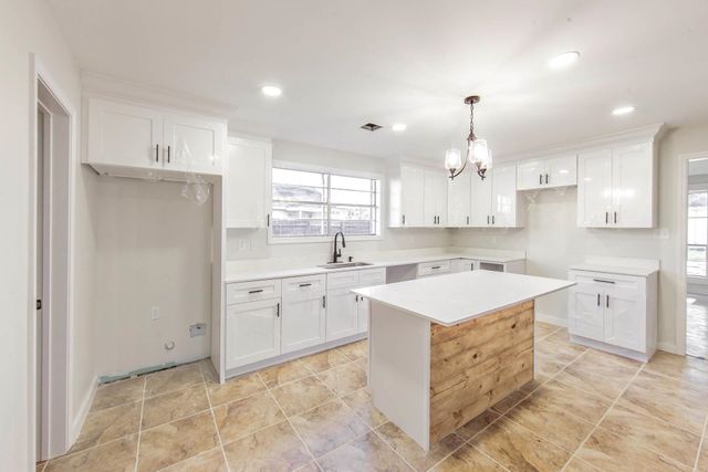 1465 Ellender Street, Houma, LA 70363