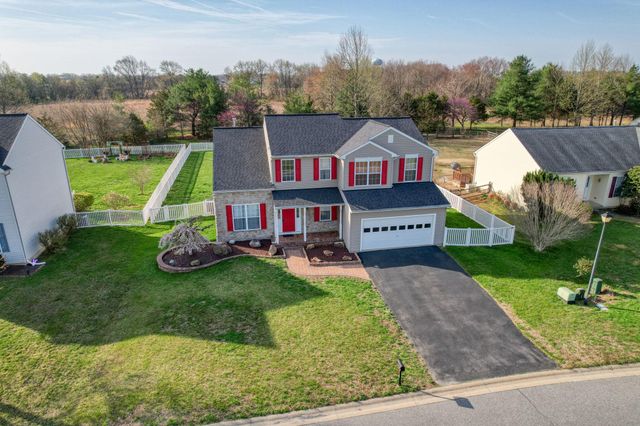 233 CARRINGTON DR, Dover, DE 19904