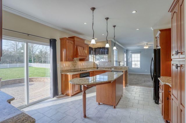 233 CARRINGTON DR, Dover, DE 19904