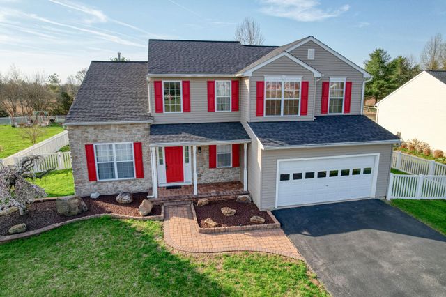 233 CARRINGTON DR, Dover, DE 19904