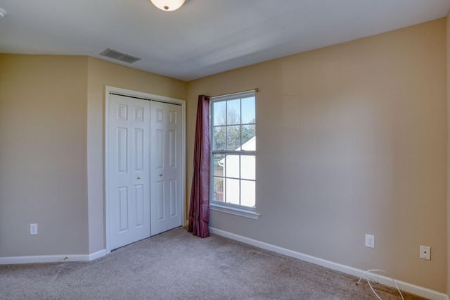 233 CARRINGTON DR, Dover, DE 19904