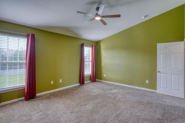 233 CARRINGTON DR, Dover, DE 19904