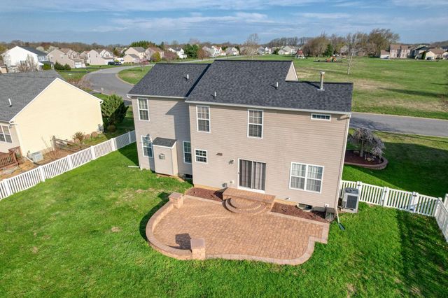 233 CARRINGTON DR, Dover, DE 19904