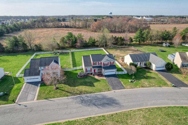 233 CARRINGTON DR, Dover, DE 19904