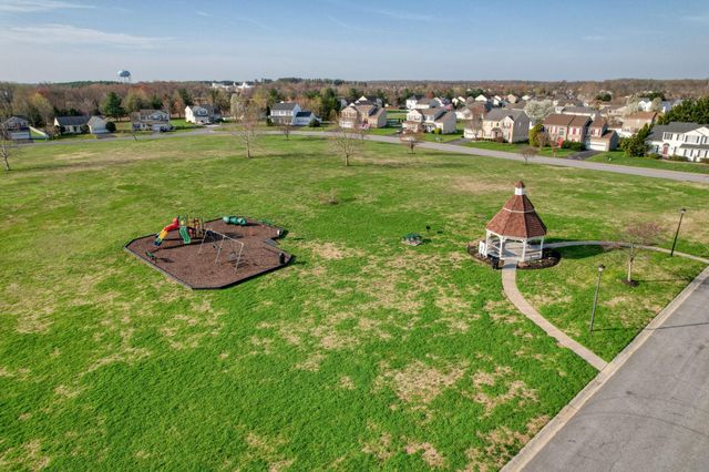 233 CARRINGTON DR, Dover, DE 19904