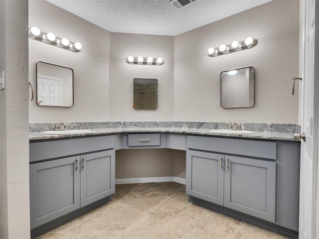 17406 Northhagen Drive, Houston, TX 77084