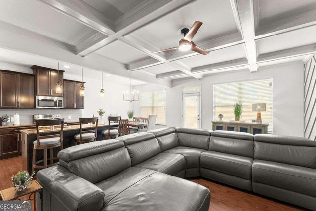 5713 Radford Loop, Fairburn, GA 30213