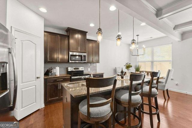 5713 Radford Loop, Fairburn, GA 30213