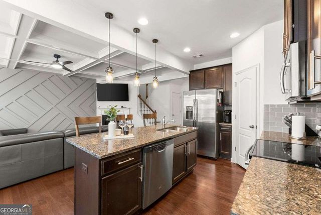 5713 Radford Loop, Fairburn, GA 30213