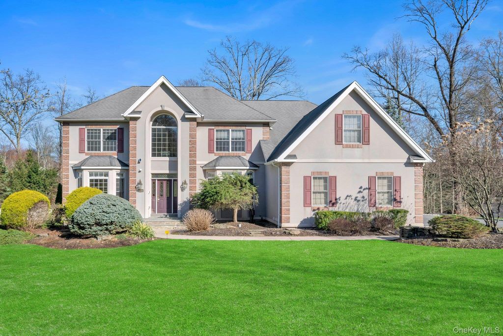 25 Charnwood Drive, Suffern, NY 10901