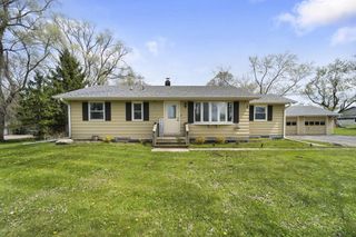 W229S8610 Big Bend DRIVE, Big Bend, WI 53103
