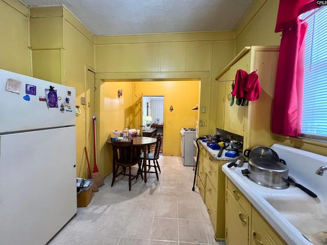 1900 High Street, Columbia, SC 29203