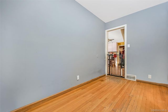 8 Alexander Avenue, Farmingdale, NY 11735