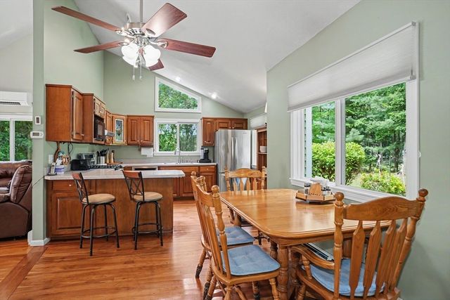 7 Daniels Road, Mendon, MA 01756