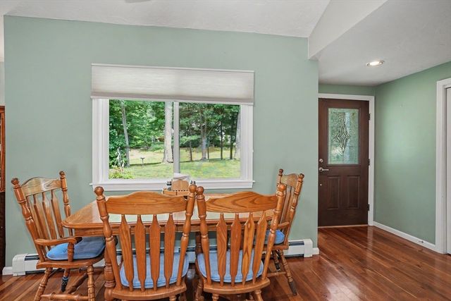 7 Daniels Road, Mendon, MA 01756