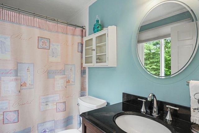 7 Daniels Road, Mendon, MA 01756