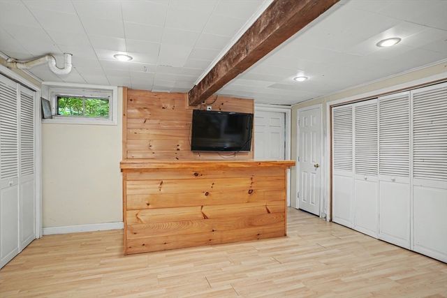 7 Daniels Road, Mendon, MA 01756