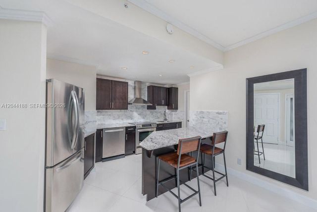 300 S Pointe Drive 706, Miami Beach, FL 33139