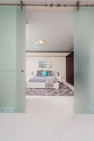 300 S Pointe Drive 706, Miami Beach, FL 33139