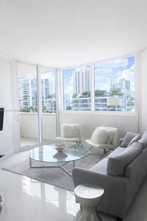 300 S Pointe Drive 706, Miami Beach, FL 33139