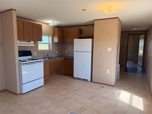 7942 Avenue C B, Santa Fe, TX 77510