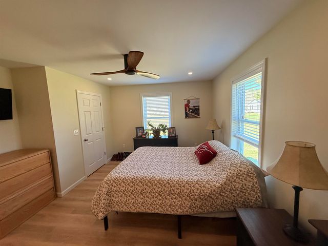 47 Little Brook Lane, Bristol, VT 05443