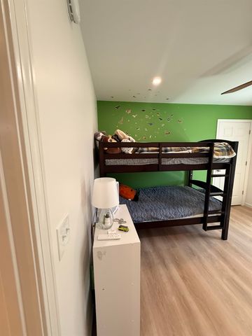 47 Little Brook Lane, Bristol, VT 05443