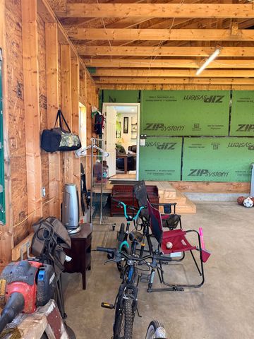 47 Little Brook Lane, Bristol, VT 05443