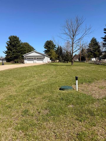 47 Little Brook Lane, Bristol, VT 05443