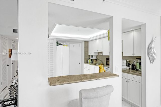 501 N Riverside Dr 802, Pompano Beach, FL 33062