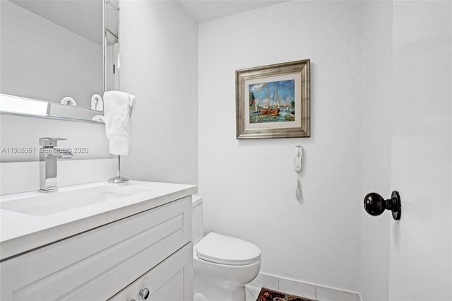 501 N Riverside Dr 802, Pompano Beach, FL 33062