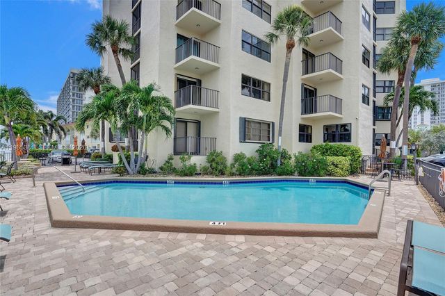 501 N Riverside Dr 802, Pompano Beach, FL 33062