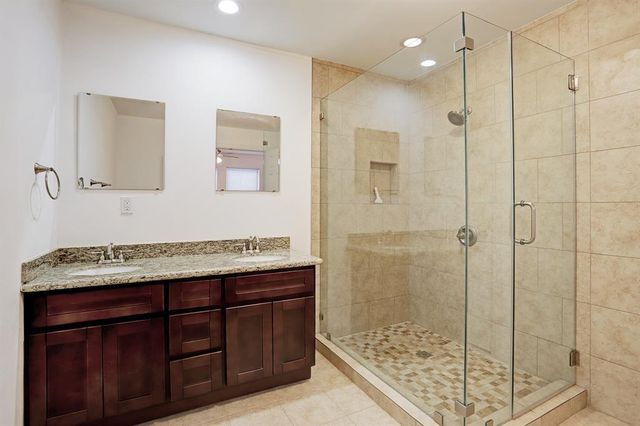 5205 Verdome Lane, Houston, TX 77092