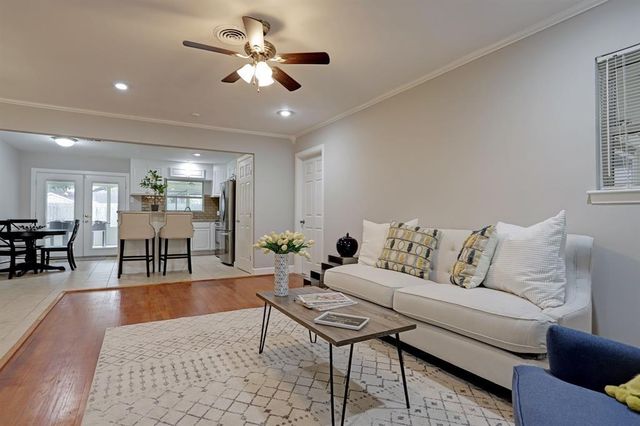 5205 Verdome Lane, Houston, TX 77092