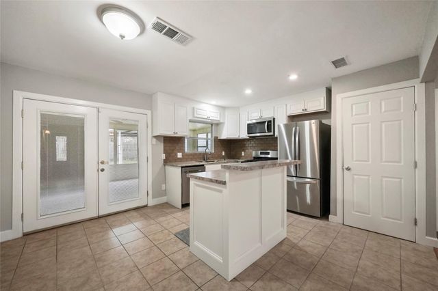 5205 Verdome Lane, Houston, TX 77092