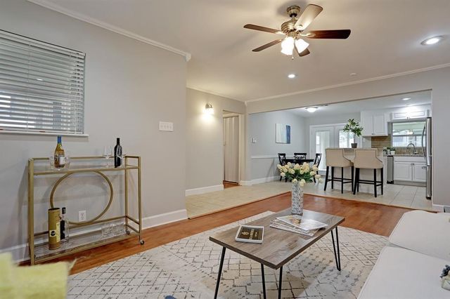 5205 Verdome Lane, Houston, TX 77092