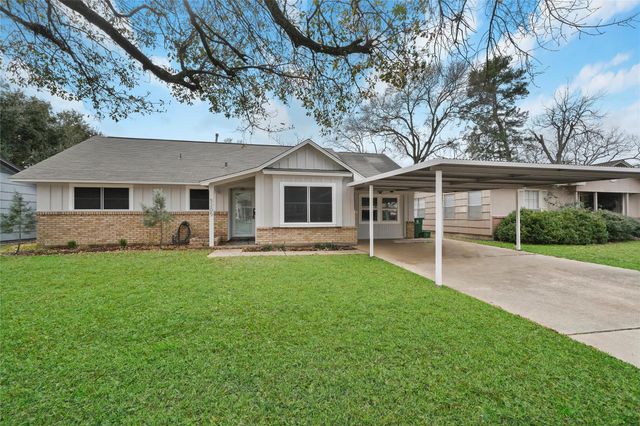 5205 Verdome Lane, Houston, TX 77092