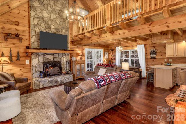 45 Ginger Lane, Waynesville, NC 28785
