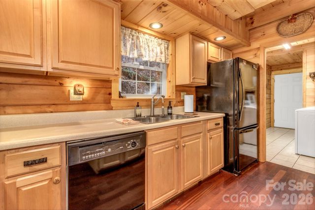 45 Ginger Lane, Waynesville, NC 28785