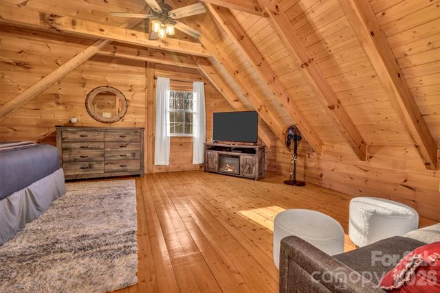 45 Ginger Lane, Waynesville, NC 28785