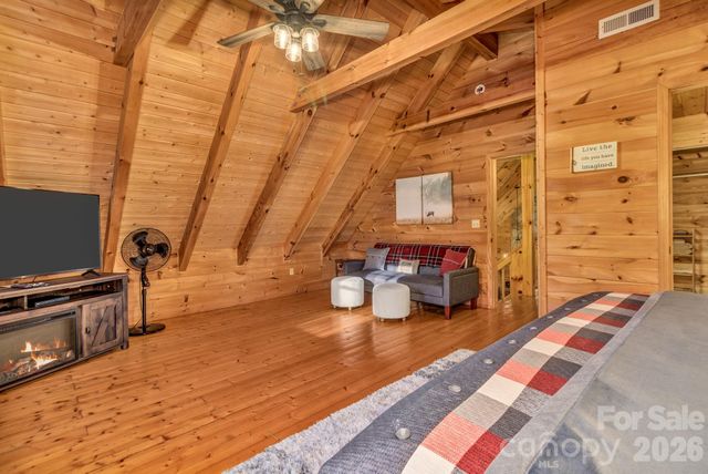 45 Ginger Lane, Waynesville, NC 28785