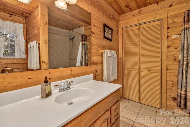45 Ginger Lane, Waynesville, NC 28785