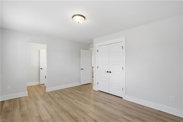 1302 Wharf Hill DR, Smithfield, VA 23430