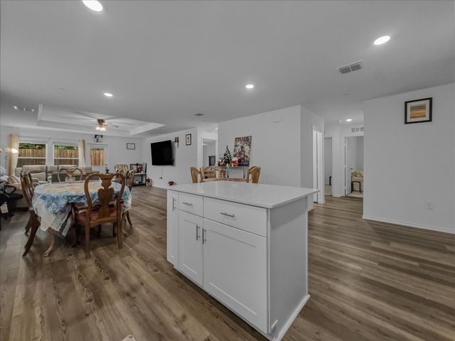 2820 Pecan Park Drive, Denton, TX 76208