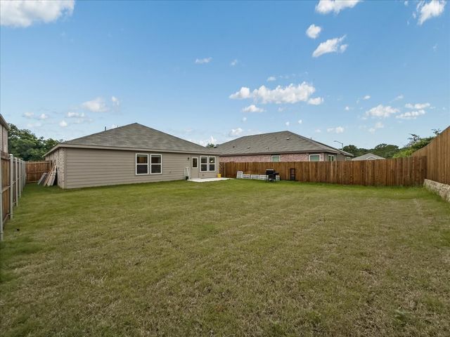 2820 Pecan Park Drive, Denton, TX 76208