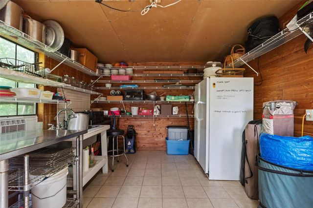 2400 Whirlaway DR, Del Valle, TX 78617