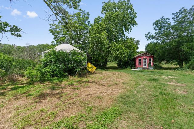2400 Whirlaway DR, Del Valle, TX 78617
