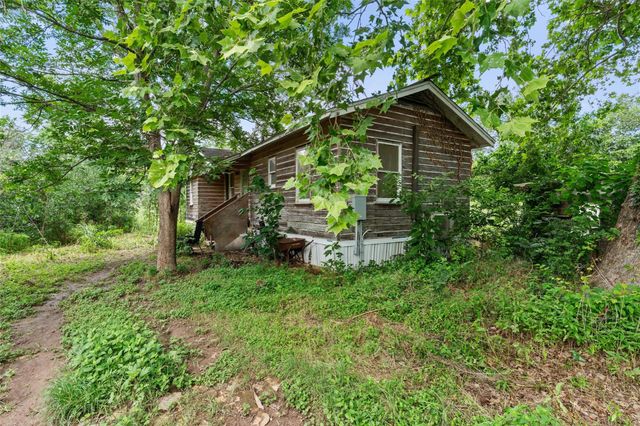2400 Whirlaway DR, Del Valle, TX 78617