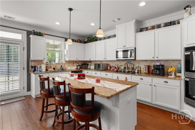 209 Saddleclub Way, Guyton, GA 31312