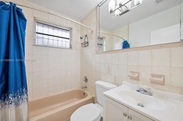 1413 SW 19th St 1413, Miami, FL 33145